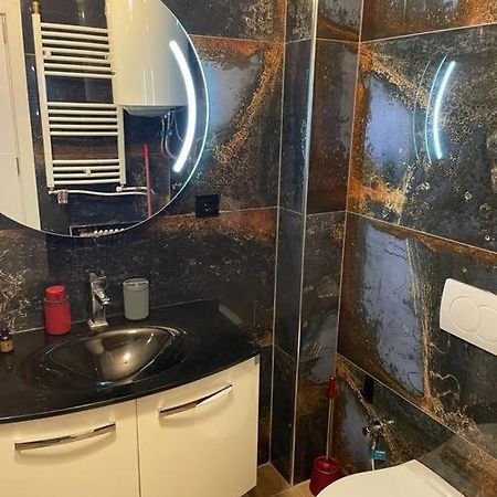 Penthouse With Castle View Apartment Prizren Ngoại thất bức ảnh