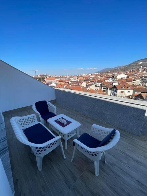Penthouse With Castle View Apartment Prizren Ngoại thất bức ảnh